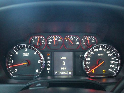 Used 2016 Chevrolet Silverado 2500 W/T image 20