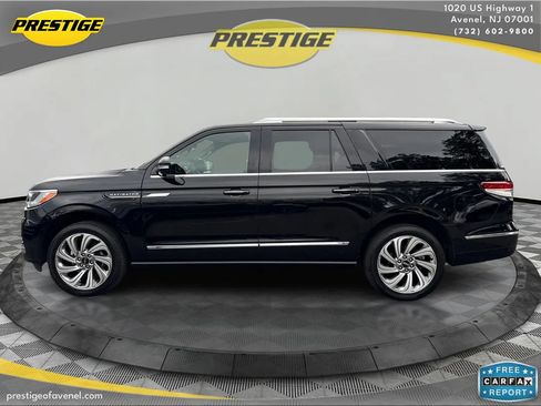 Used 2024 Lincoln Navigator L 4WD image 8