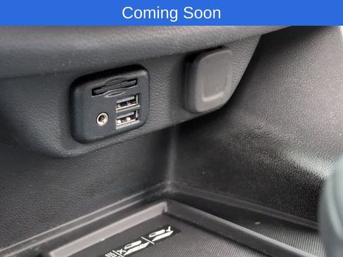 Used 2023 Chevrolet Traverse RS w/ LPO, Floor Liner Package FWD image 32