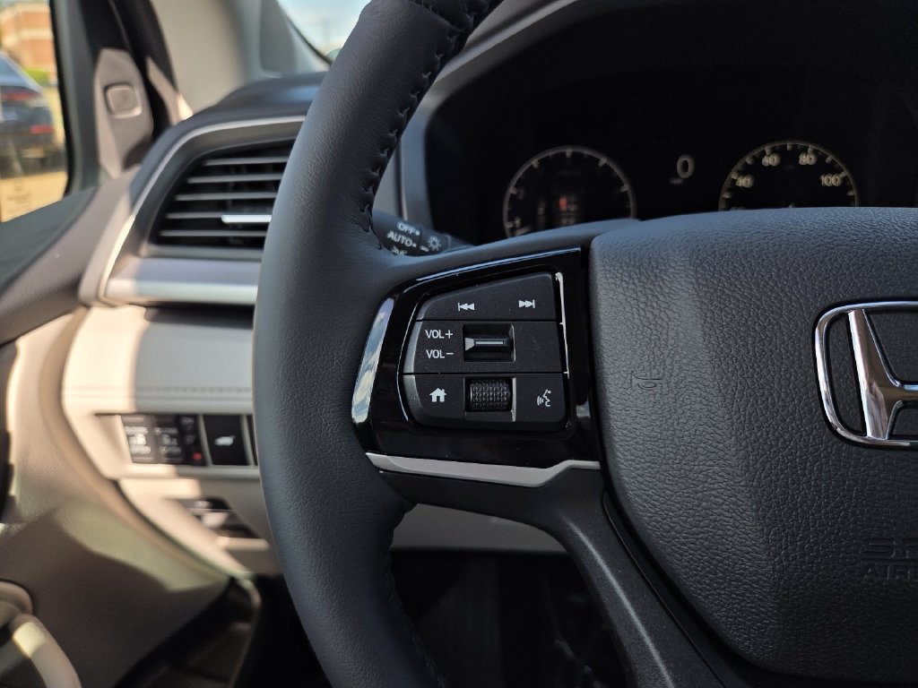 New 2027 Honda Odyssey EX-L image 24