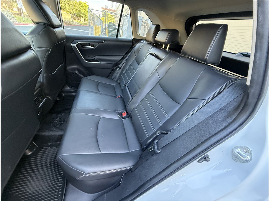 Used 2023 Toyota RAV4 XLE Premium AWD/4WD image 12