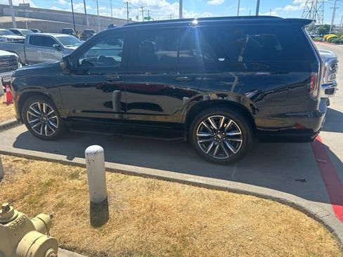 Used 2023 Cadillac Escalade Sport w/ Touring Package RWD image 6