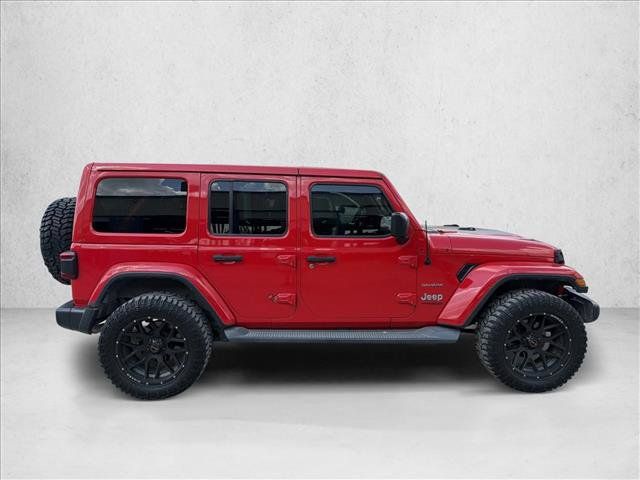 Used 2019 Jeep Wrangler Unlimited Sahara AWD/4WD image 6