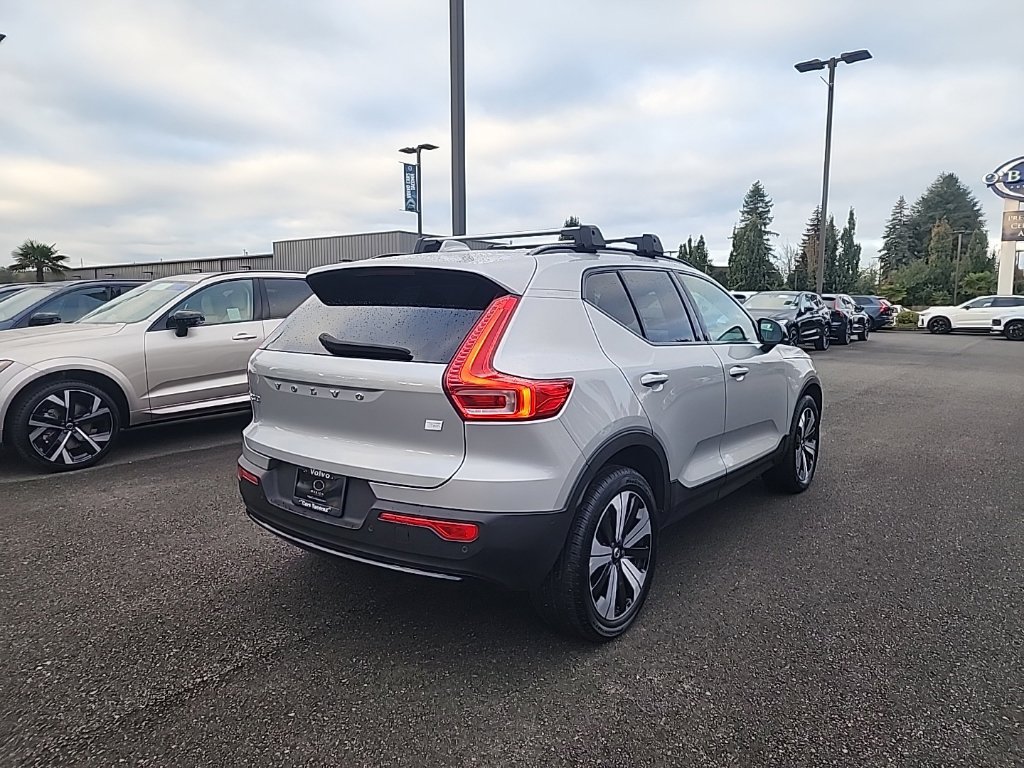 Certified 2023 Volvo XC40 Recharge Plus AWD/4WD image 5