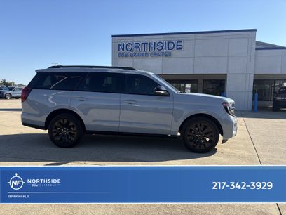 Used 2025 Ford Expedition Platinum w/ Stealth Appearance Package