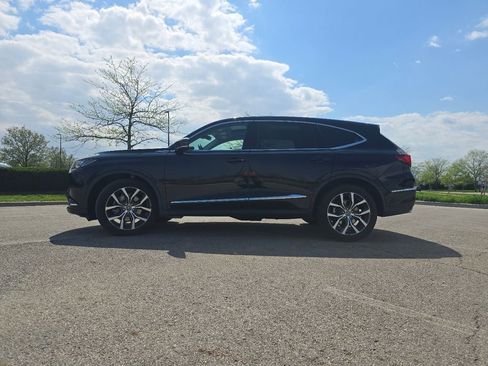 Used 2024 Acura MDX SH-AWD w/ Technology Package image 14