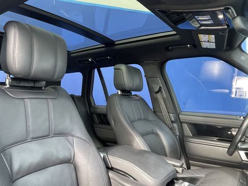 Used 2021 Land Rover Range Rover P525 Westminster Edition image 28