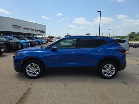 Used 2019 Chevrolet Blazer LT w/ Sound & Technology Package AWD/4WD image 5