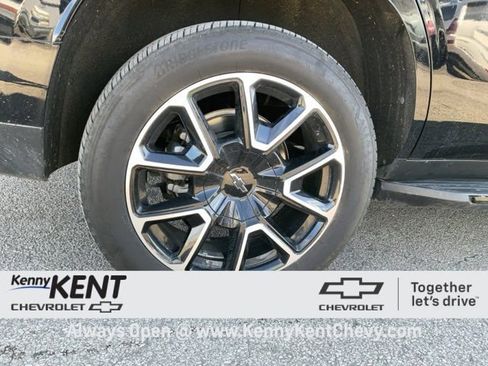 Certified 2024 Chevrolet Tahoe RST w/ Luxury Package image 11