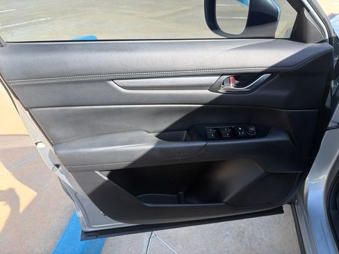 Used 2018 MAZDA CX-5 Touring FWD image 15