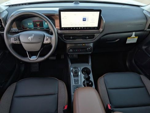 New 2025 Ford Bronco Sport Outer Banks image 16