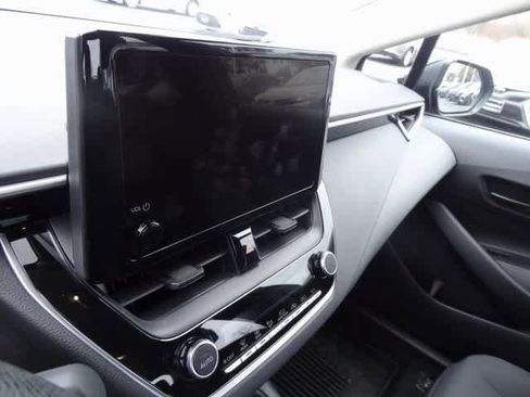 Certified 2024 Toyota Corolla LE image 12