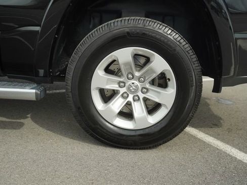 Used 2019 RAM 1500 Laramie image 75