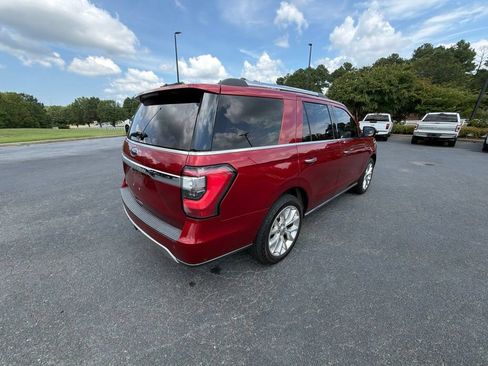Used 2019 Ford Expedition Limited w/ Equipment Group 302A RWD image 14