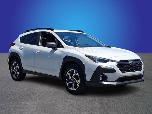 Certified 2024 Subaru Crosstrek 2.0i Premium w/ Crosstrek Mirror Package AWD/4WD image 3