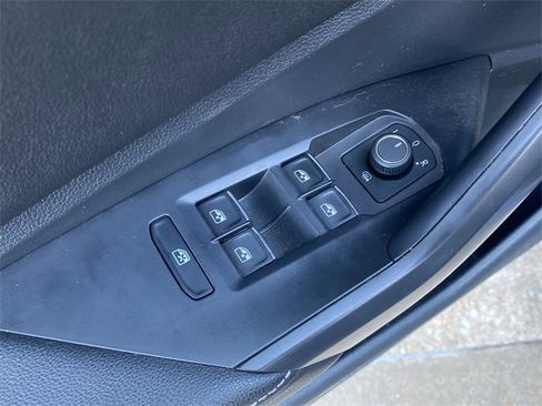 Used 2024 Volkswagen Jetta S image 20