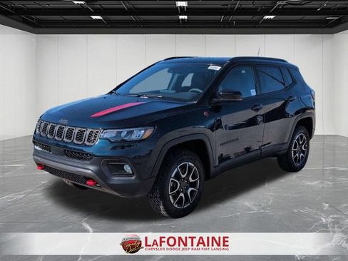 New 2026 Jeep Compass Trailhawk image 1