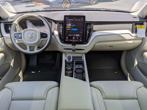 New 2026 Volvo XC60 B5 Ultra w/ Protection Package Premier AWD/4WD image 19