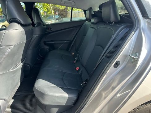 Used 2021 Toyota Prius Prime XLE w/ Carpet Mat Package (TMS) image 8