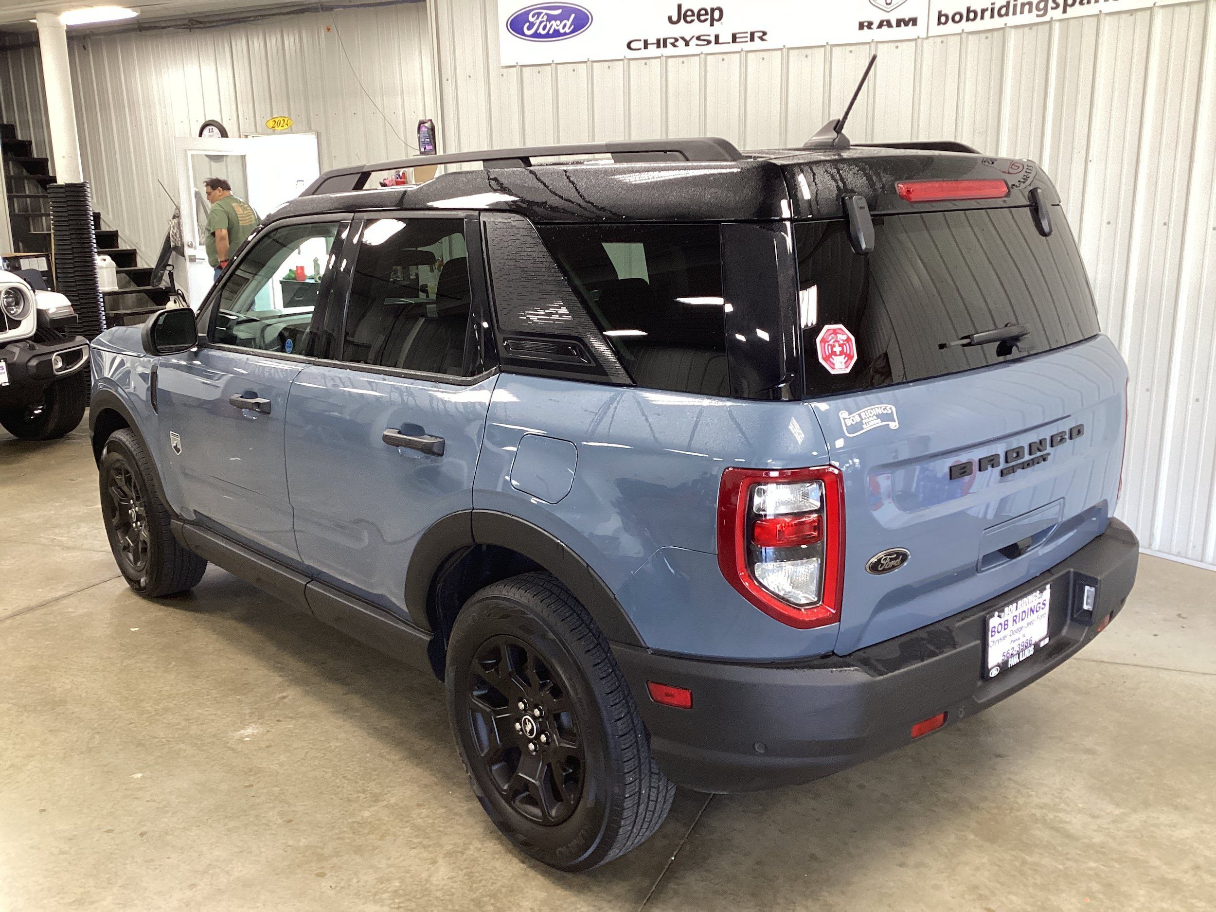Used 2024 Ford Bronco Sport Big Bend w/ Convenience Package AWD/4WD image 3