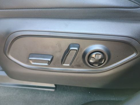 New 2026 Jeep Grand Cherokee Limited AWD/4WD image 36