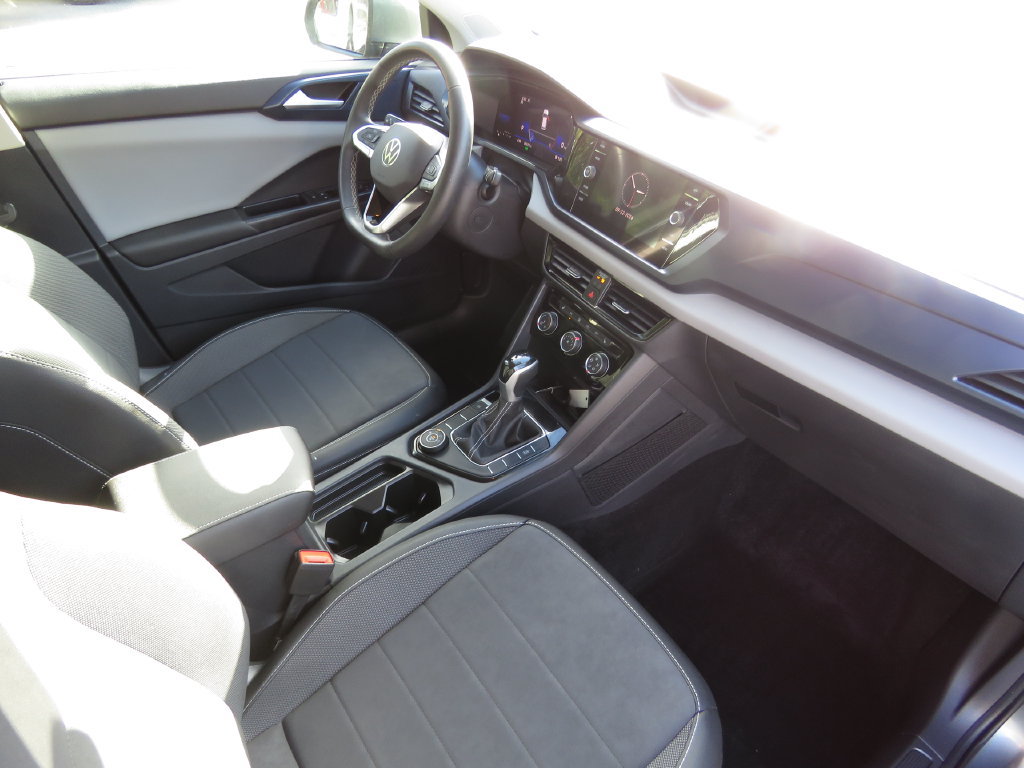 Used 2023 Volkswagen Taos SE AWD/4WD image 14
