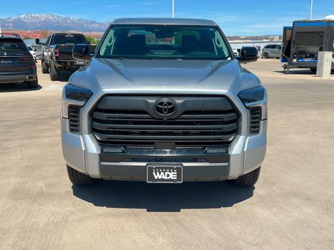 Used 2024 Toyota Tundra Limited image 9