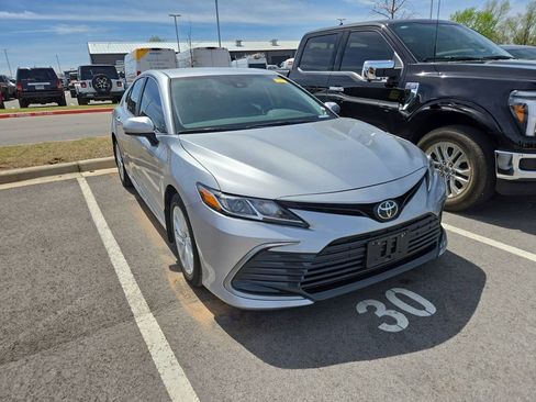Used 2024 Toyota Camry LE image 2