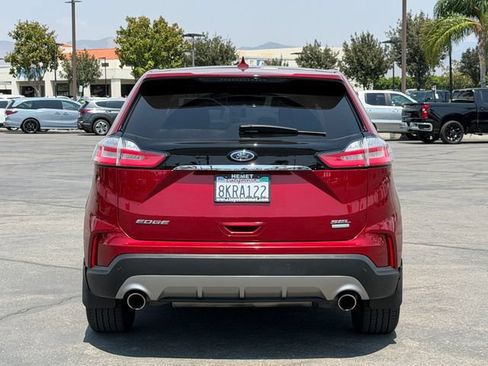 Used 2019 Ford Edge SEL w/ Equipment Group 201A FWD image 7