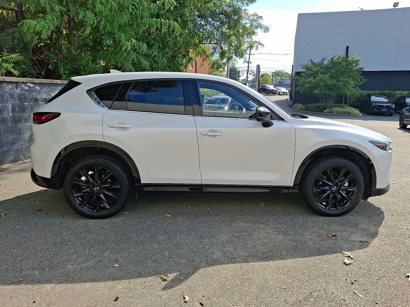 Certified 2024 MAZDA CX-5 Carbon Edition AWD/4WD image 3