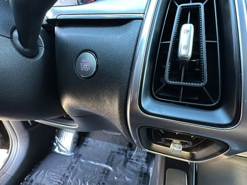 Used 2023 Kia Sorento EX image 17