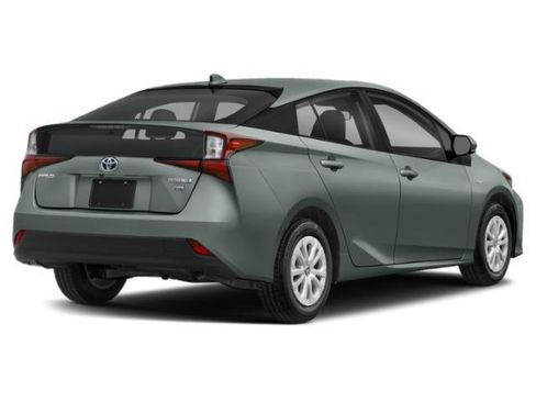 Used 2022 Toyota Prius LE FWD image 2