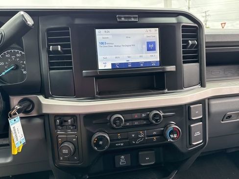 New 2026 Ford F350 XL w/ STX Appearance Package AWD/4WD image 28