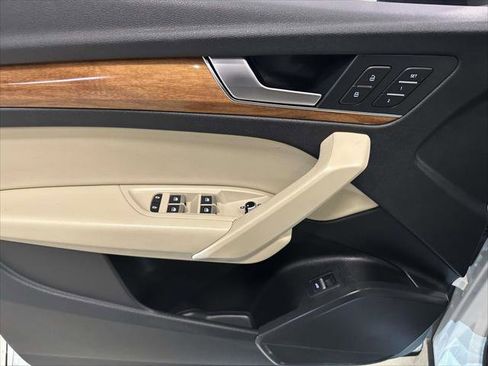 Used 2022 Audi Q5 2.0T Premium image 15