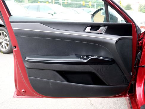 Used 2021 Kia K5 GT-Line image 12