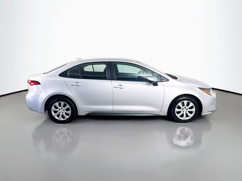 Used 2024 Toyota Corolla LE FWD image 11
