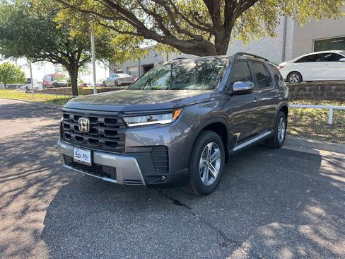 New 2026 Honda Pilot EX-L image 3