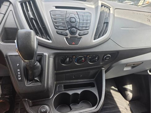 Used 2018 Ford Transit 150 130 Low Roof RWD image 13