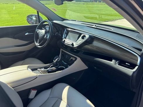 Used 2019 Buick Envision Essence FWD image 22