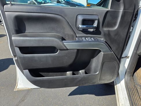 Used 2019 Chevrolet Silverado 2500 LT AWD/4WD image 10