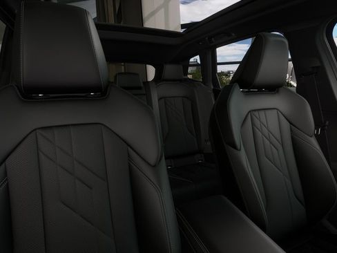 Used 2025 BMW X3 xDrive30i w/ Premium Package image 37