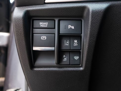 Certified 2017 Acura MDX SH-AWD w/ Advance Package image 32
