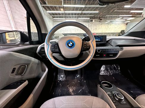 Used 2018 BMW i3 RWD image 8