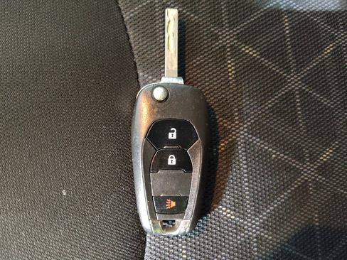 Used 2020 Chevrolet Spark LT image 32