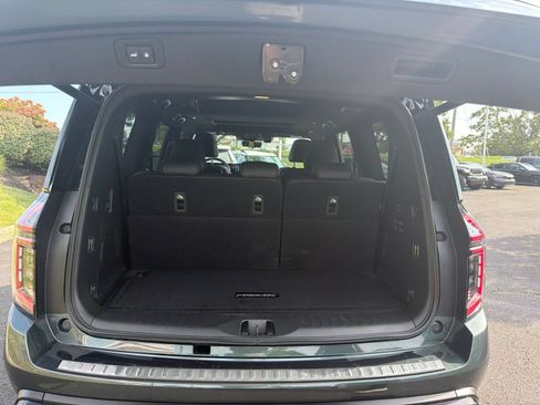 Used 2025 Nissan Armada PRO-4X w/ Pro-4X Premium Package AWD/4WD image 25