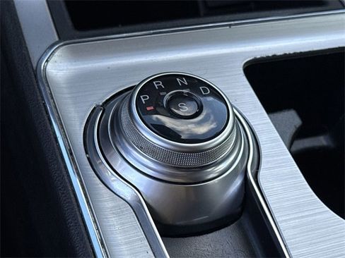 Certified 2022 Ford Edge SEL w/ Sport Appearance Package image 30