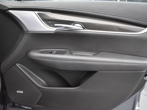 Used 2020 Cadillac XT6 Sport AWD/4WD image 34