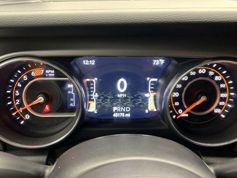 Used 2021 Jeep Wrangler Unlimited Sport AWD/4WD image 12