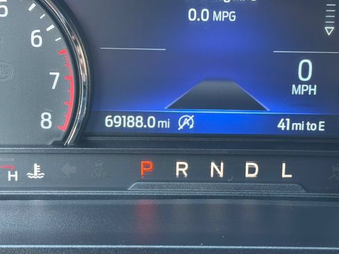 Used 2023 Ford Explorer XLT w/ Equipment Group 202A AWD/4WD image 16