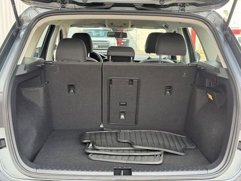 Used 2022 Volkswagen Taos S image 31